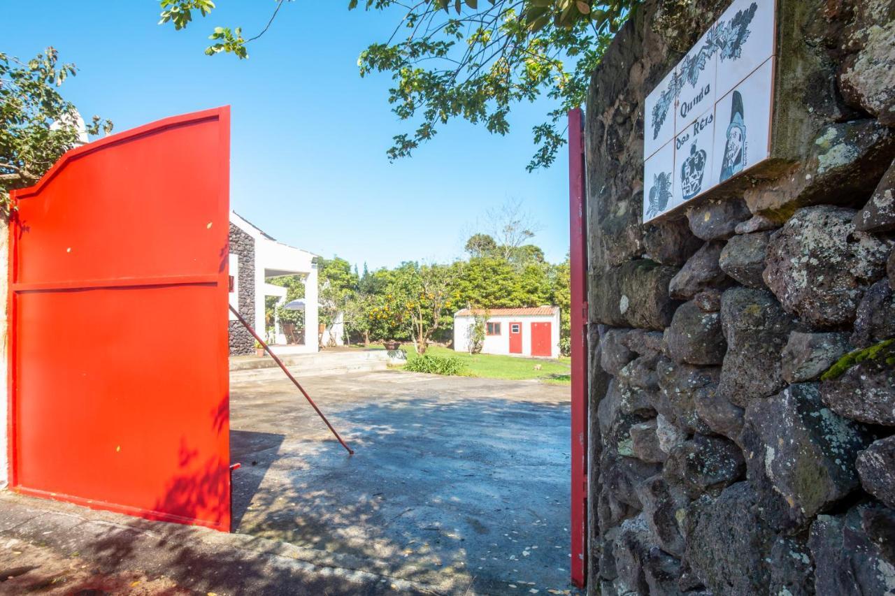 Maison d'hôtes Quinta Dos Reis à Biscoitos  Extérieur photo