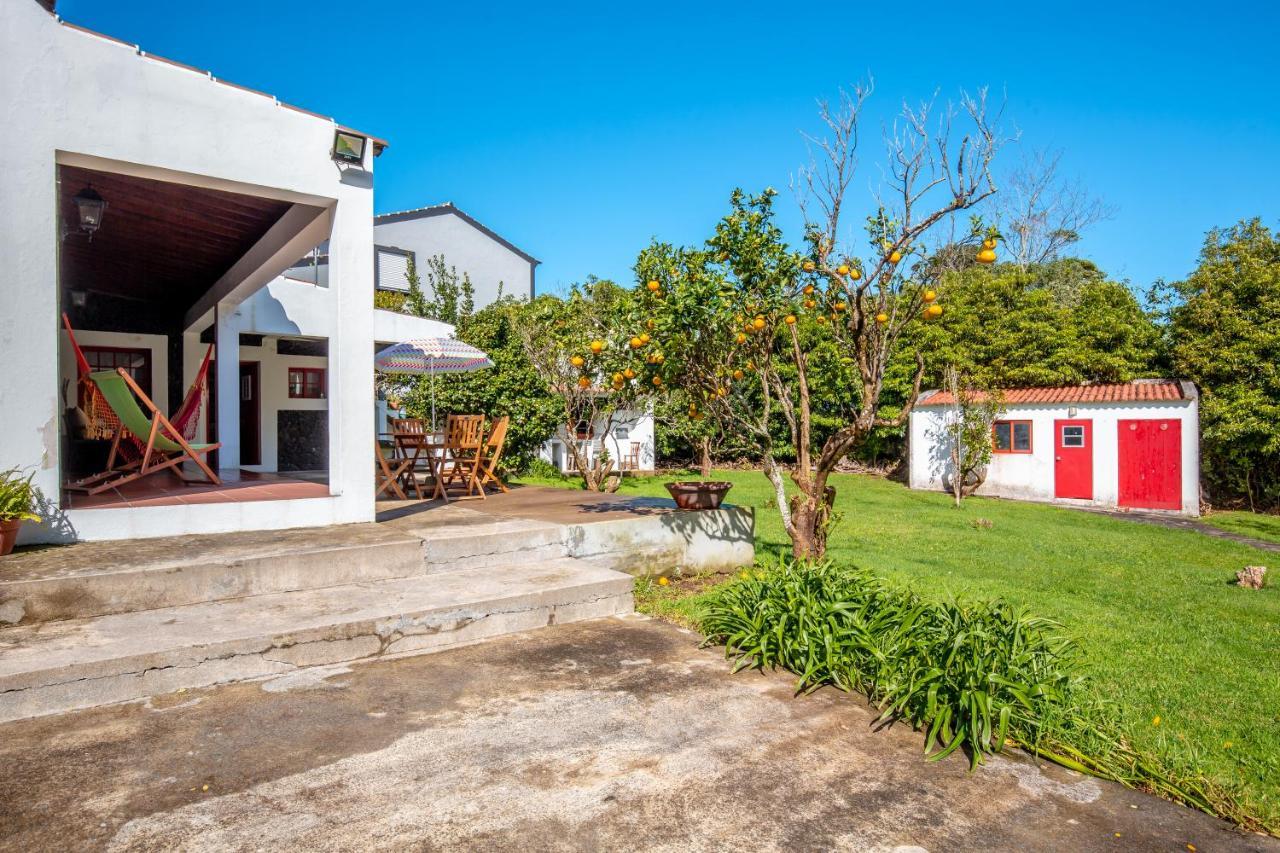 Maison d'hôtes Quinta Dos Reis à Biscoitos  Extérieur photo