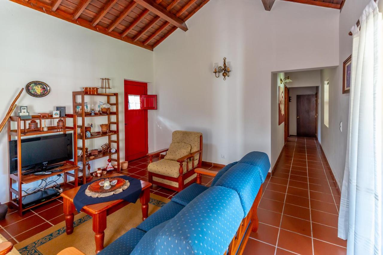 Maison d'hôtes Quinta Dos Reis à Biscoitos  Extérieur photo