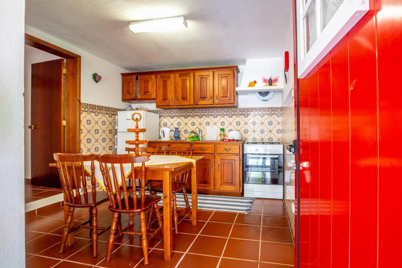 Maison d'hôtes Quinta Dos Reis à Biscoitos  Extérieur photo